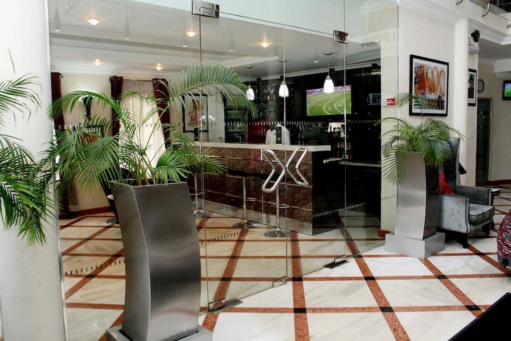 Morning Side Suites Aliayabiagba Экстерьер фото