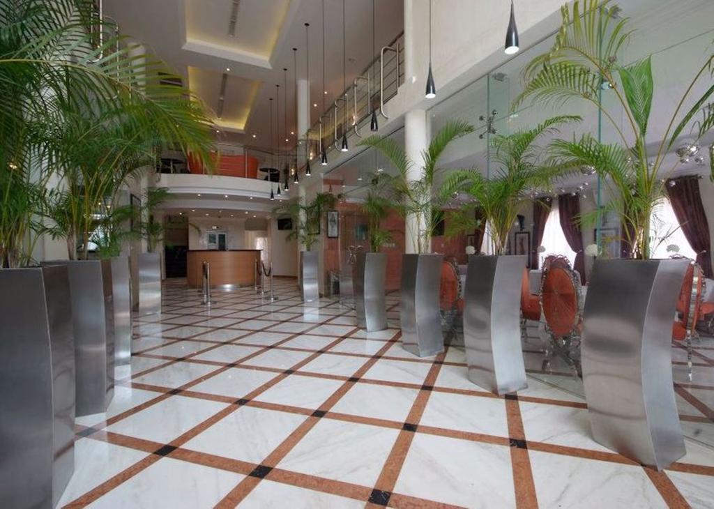 Morning Side Suites Aliayabiagba Экстерьер фото