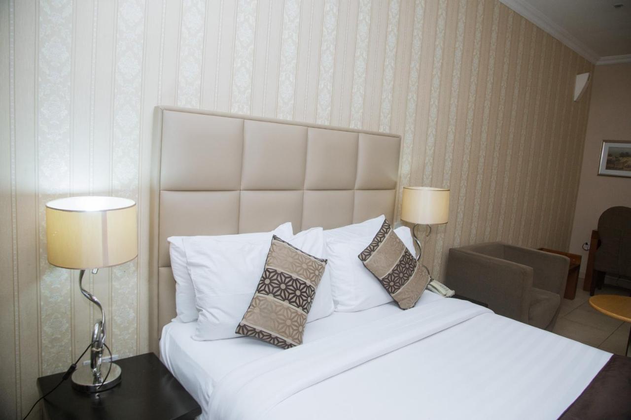 Morning Side Suites Aliayabiagba Экстерьер фото