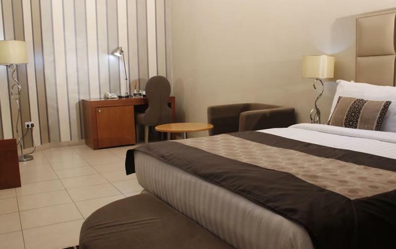 Morning Side Suites Aliayabiagba Экстерьер фото